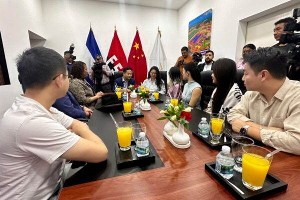 Delegación artística china y comuna de Managua fortalecen amistad y cooperación cultural