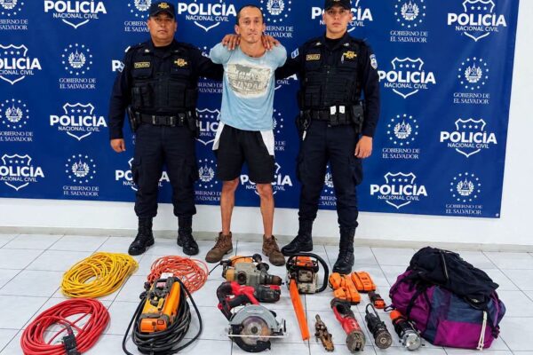 Por diversos robos y daños a una propiedad capturan en El Salvador a nicaragüense