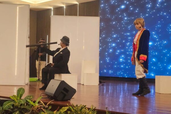 Presentan El Principito en la UNAN-Managua para promover el arte escénico