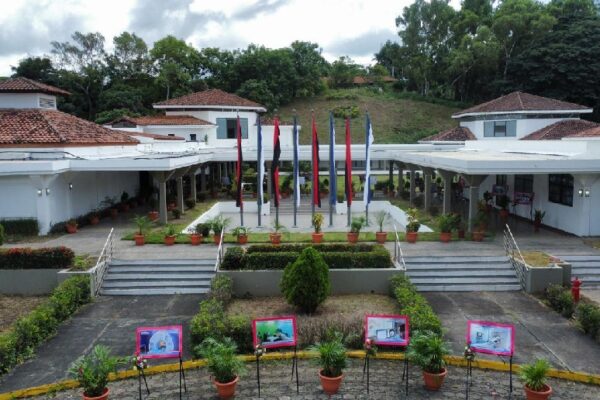 Construcción del Centro Oncológico Nacional alcanza el 47% en su III etapa