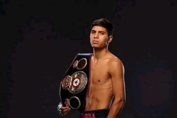 Jordan La Cobrita Orozco mantiene su invicto tras ganar por nocaut en Florida