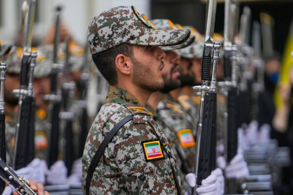“Si estalla una nueva guerra, sus llamas arrasarán a todos”: Irán advierte a EE.UU