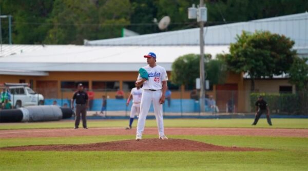 Inicia la batalla por el título del Pomares: Rivas recibe a Granada en el primer juego de la gran final
