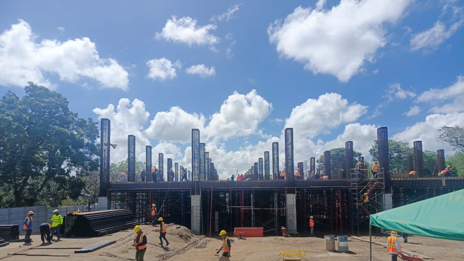 Construcción del Centro Nacional de Neurocirugía concluirá en abril del próximo año