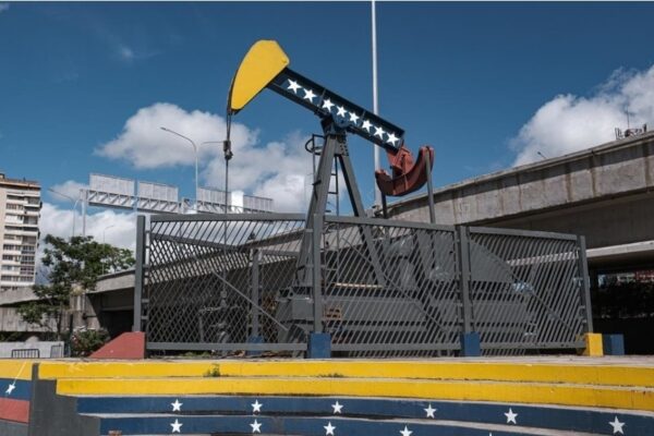 Petrolera estadounidense anuncia inversiones millonarias en Venezuela