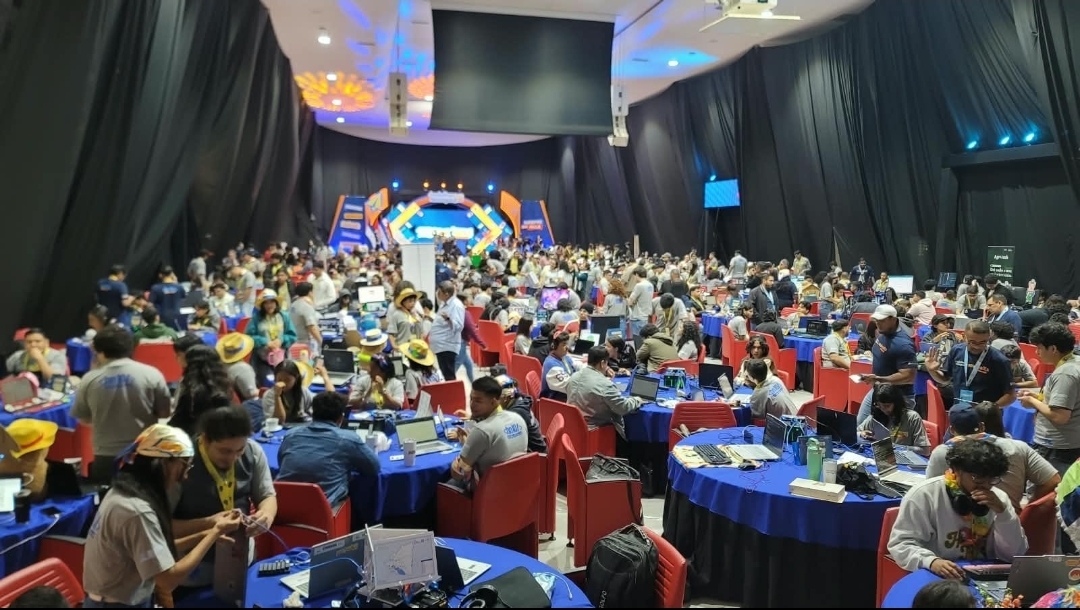Inicia la X edición de Hackathon Nicaragua con 500 jóvenes compitiendo en la maratón tecnológica más grande del país