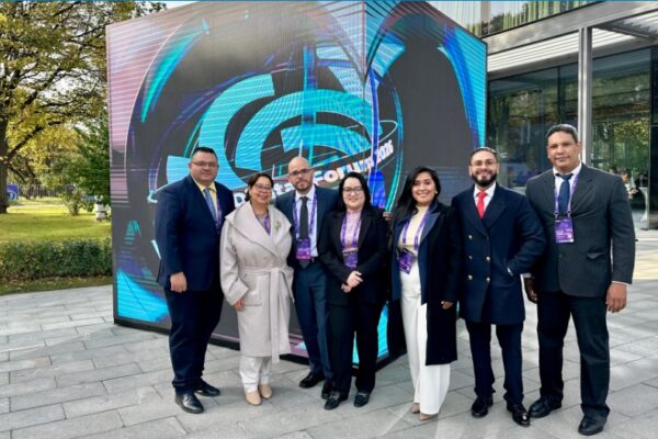 Delegación nicaragüense fortalece en Moscú la cooperación tecnológica e impulsa alianzas en TIC e IA