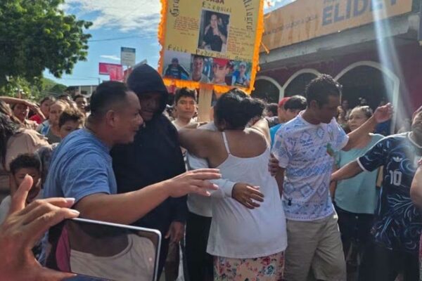 Pescadores de Masachapa regresan con sus familias, sobrevivieron comiendo pescado y tortuga cruda