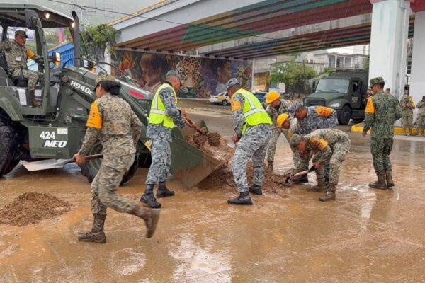 México despliega 22 mil elementos frente a inminente impacto de Simón