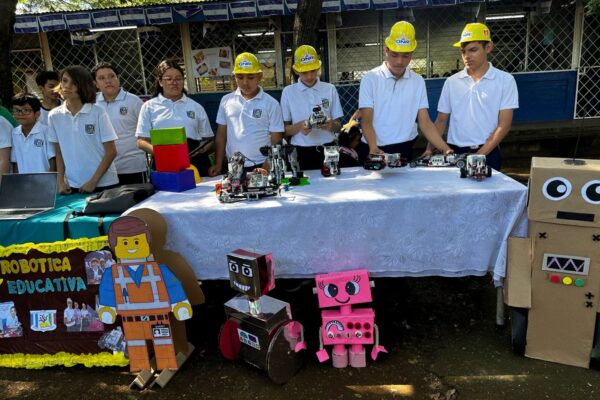 Celebran la Expo Tecnológica Inclusiva para fortalecer la educación especial