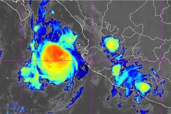 ¿Por qué esta temporada de huracanes es la más potente de las últimas décadas?