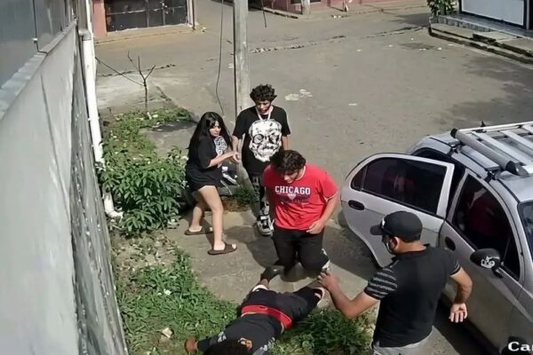 Detienen a adolescente señalado de agredir a otro en Managua