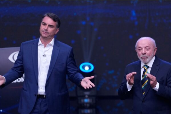 Lula y Flávio Bolsonaro chocan en su primer debate a una semana de balotaje: momentos más destacados