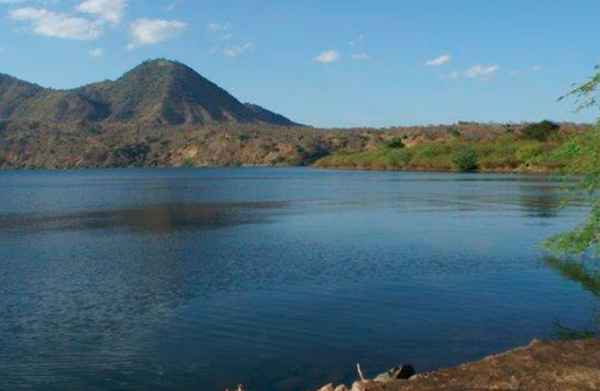 Encuentran a hombre sin vida en la laguna de Xiloá