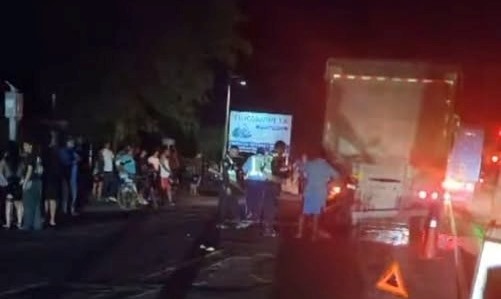 Motociclista muere tras impactar contra un camión en Telica